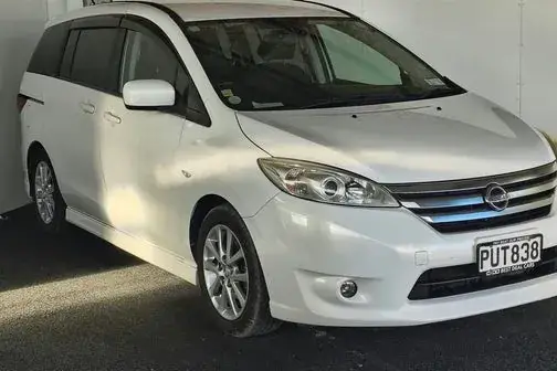 Nissan Lafesta