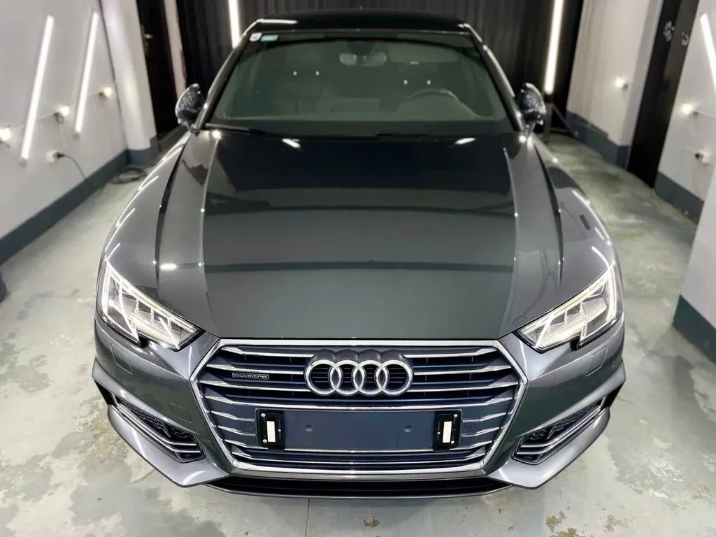 Audi A4 2016 photo 2