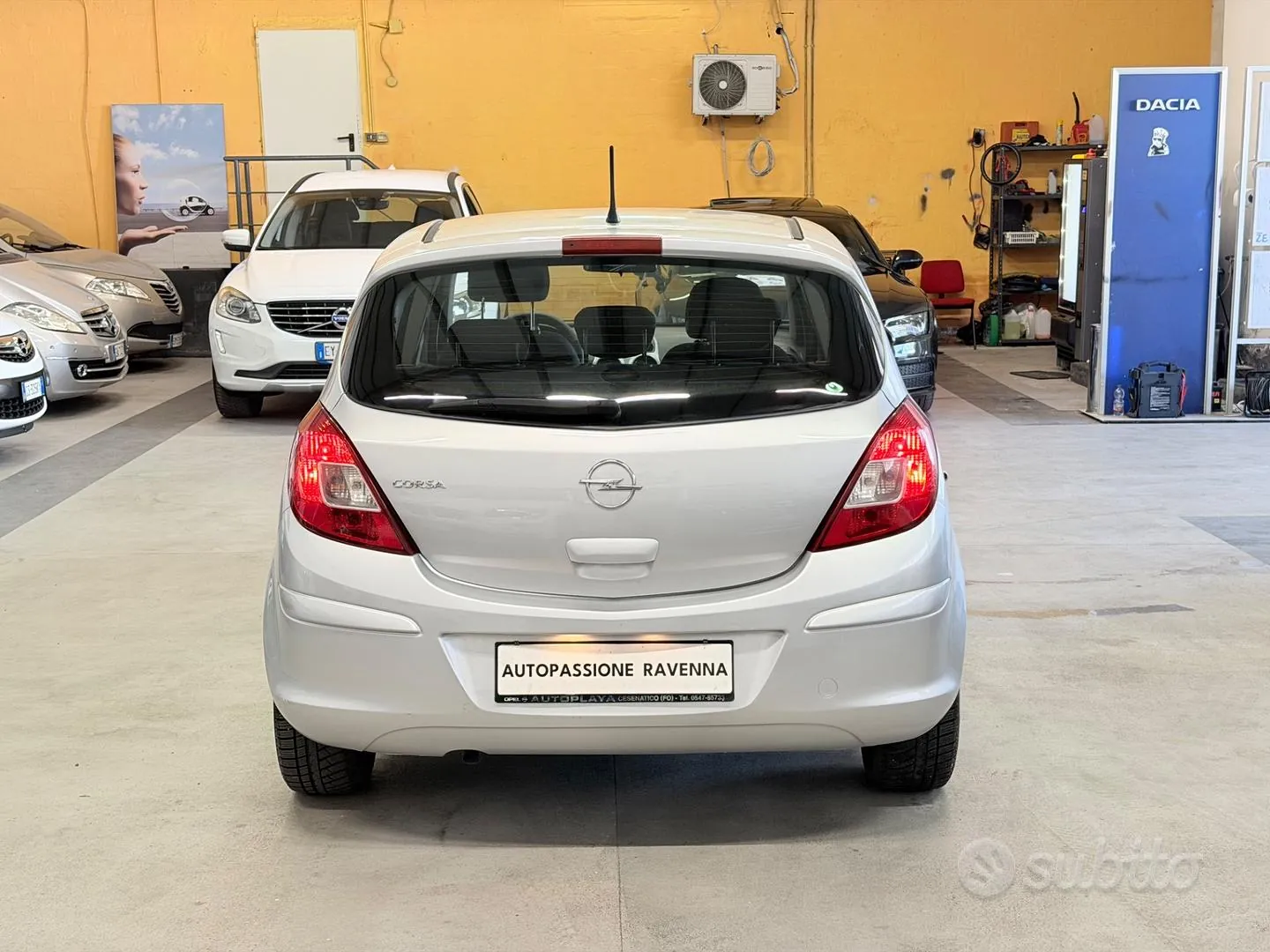 Opel Corsa 2010 photo 4