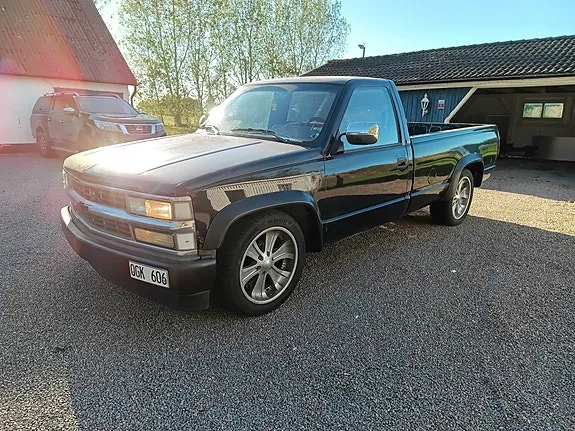 Chevrolet C2500 1990 photo 3