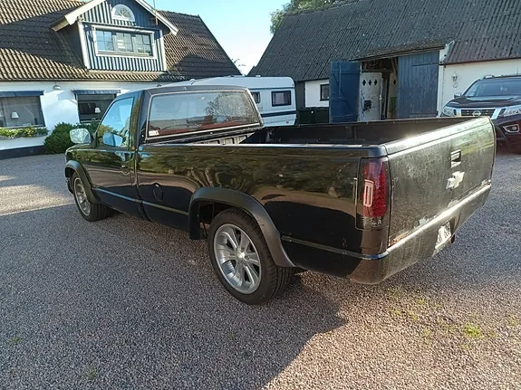 Chevrolet C2500 1990 photo 2