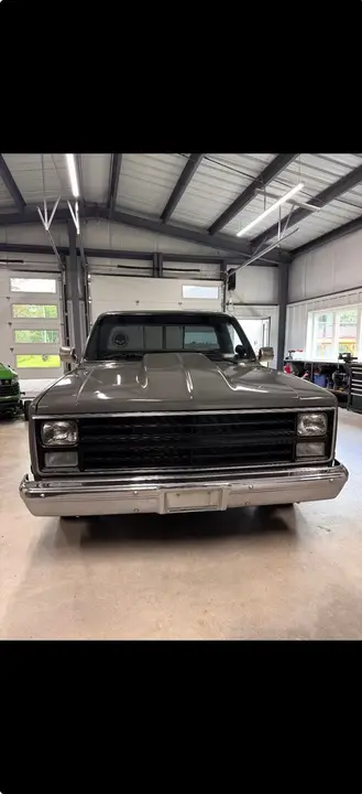 Chevrolet C10 1986 photo 3