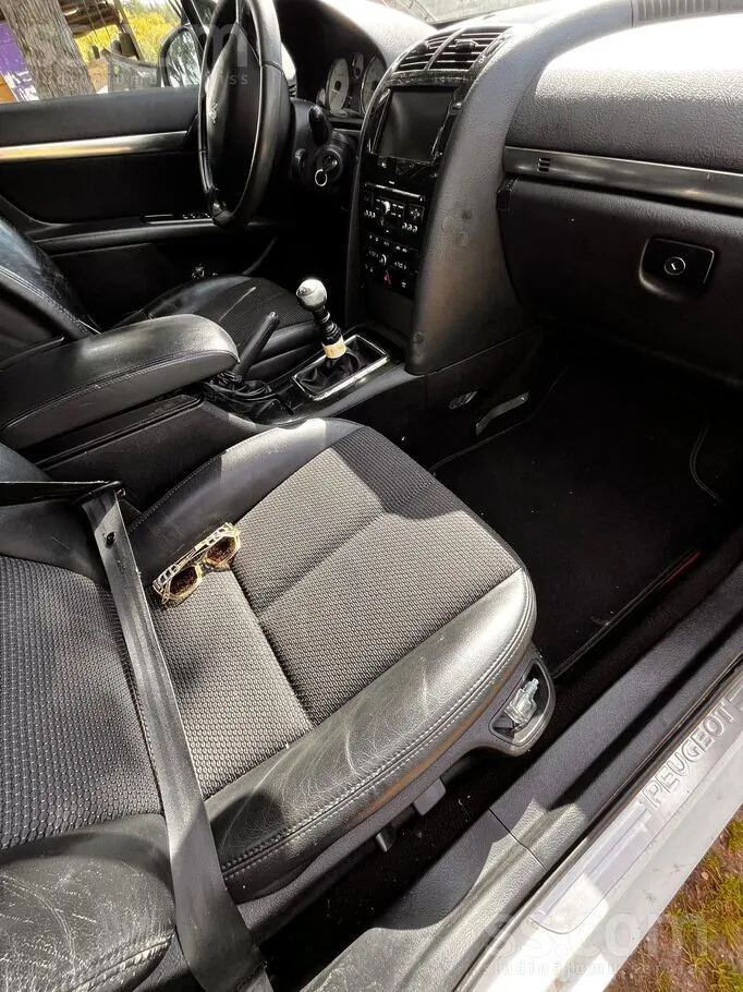 Peugeot 407 2010 photo 5