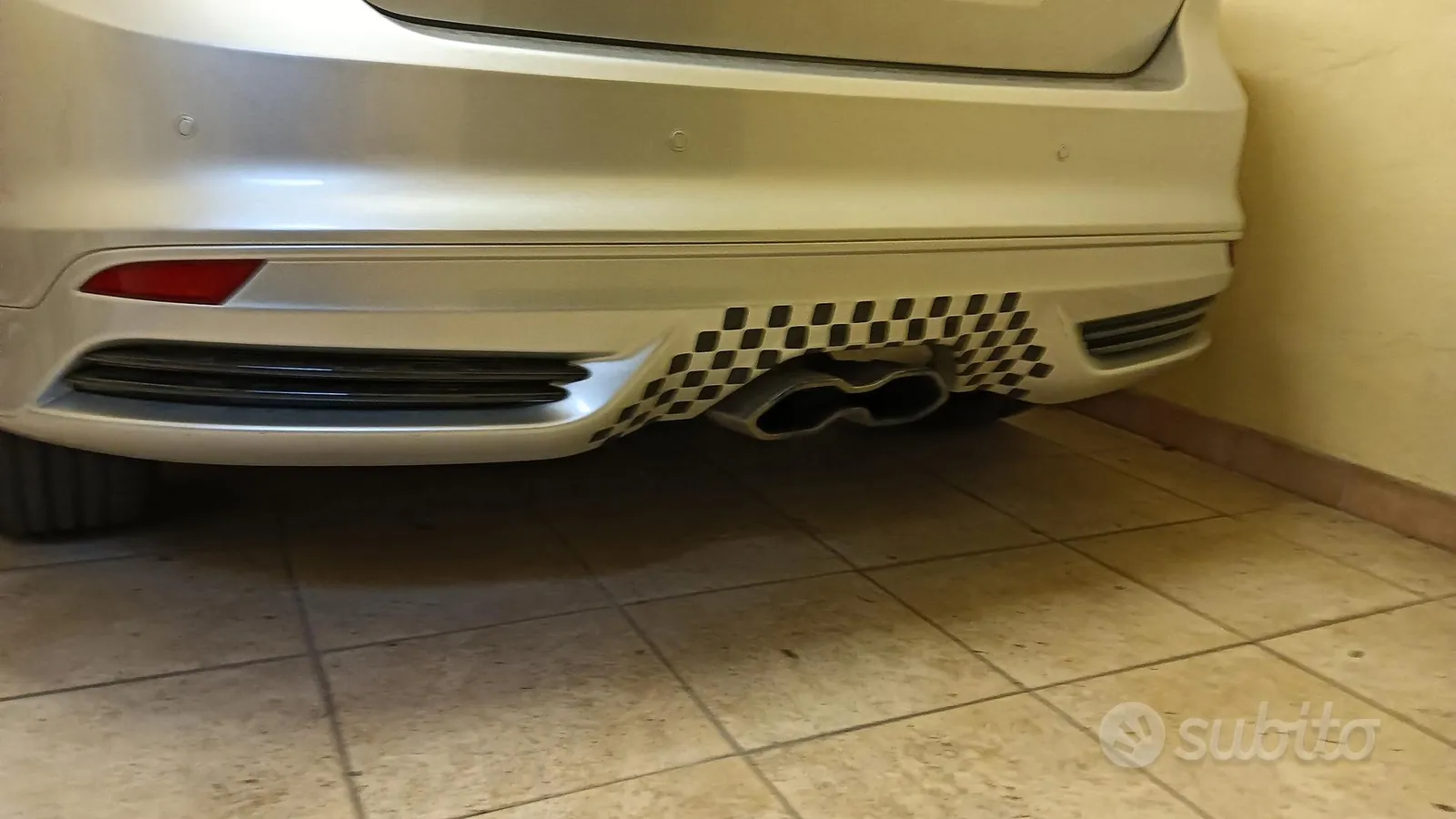 Ford Focus 2011 photo 4