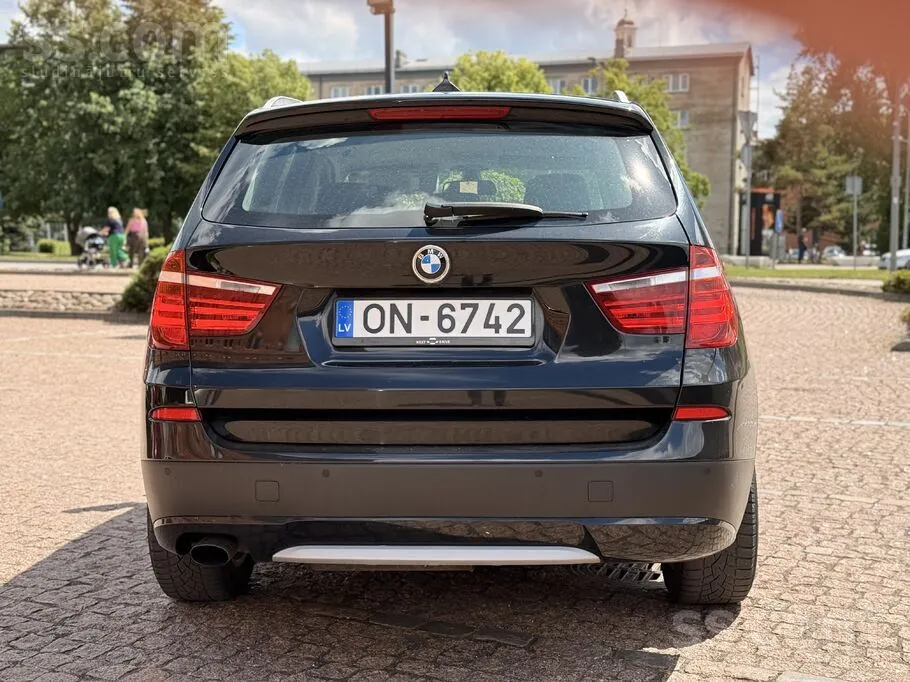 BMW X3 2011 photo 4
