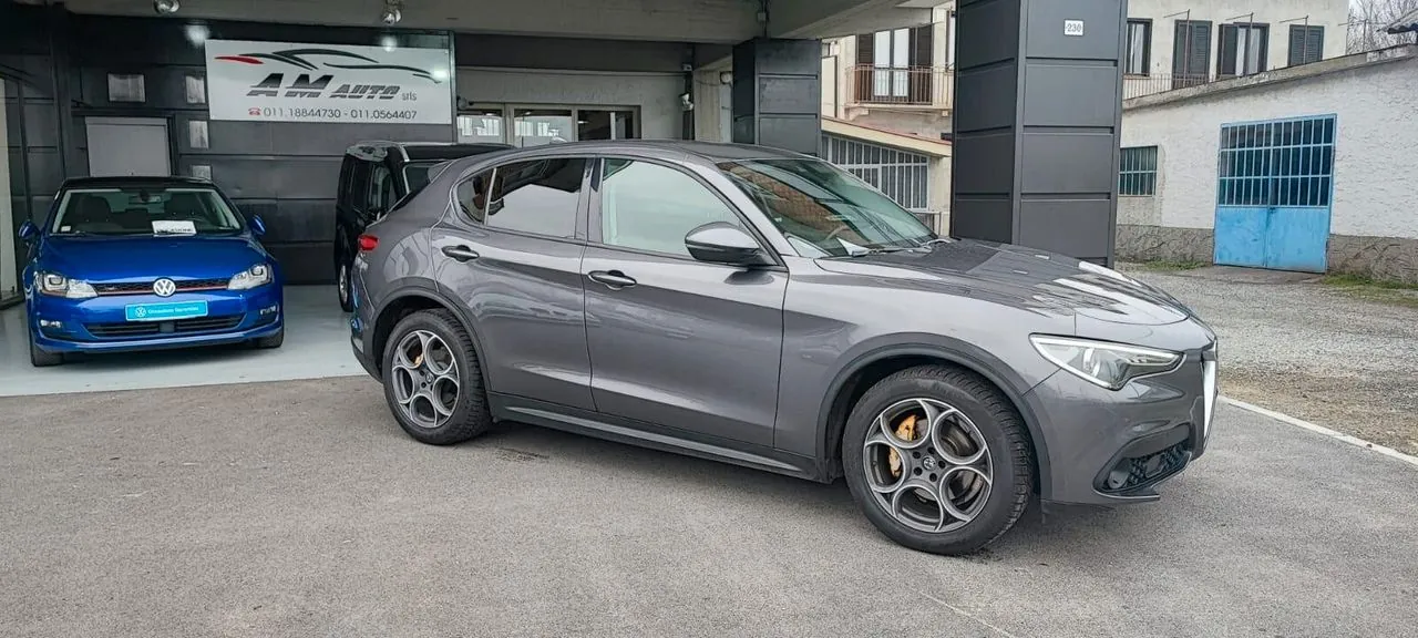 Alfa Romeo Stelvio 2017 photo 5