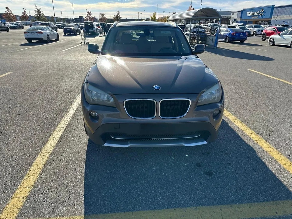 BMW X1 2012 photo 2