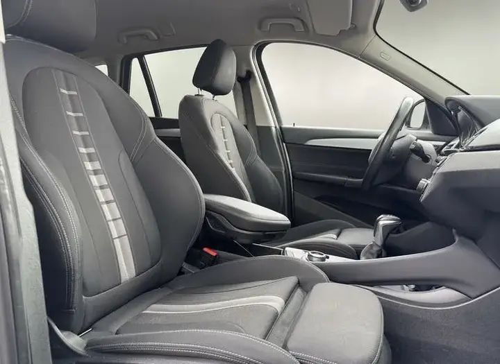 BMW X1 2016 photo 3