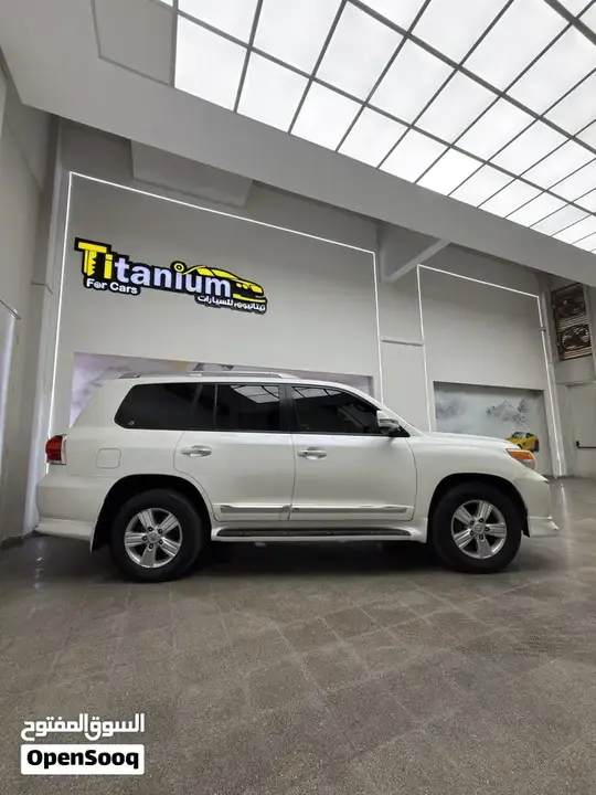 Toyota Land Cruiser 2014 photo 2