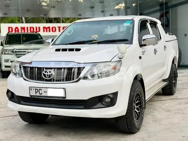 Toyota Hilux 2006 photo 2