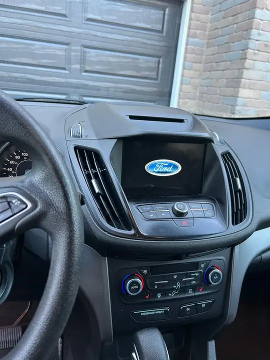 Ford Escape 2018 photo 4