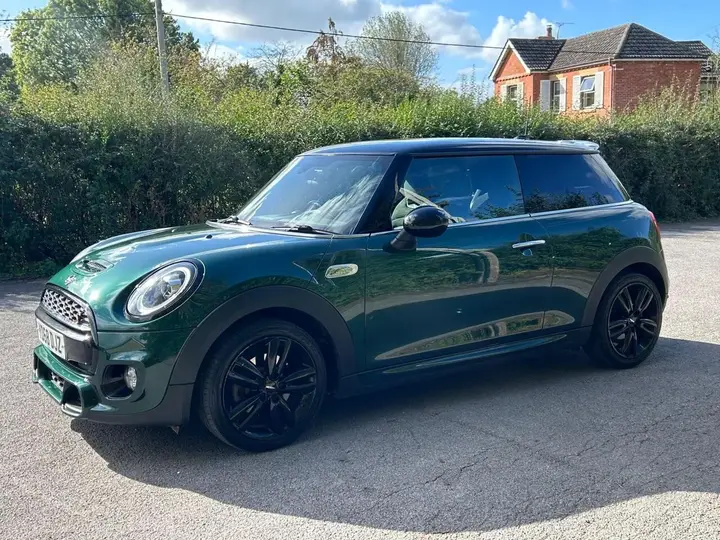 Mini Cooper S 2018 photo 4