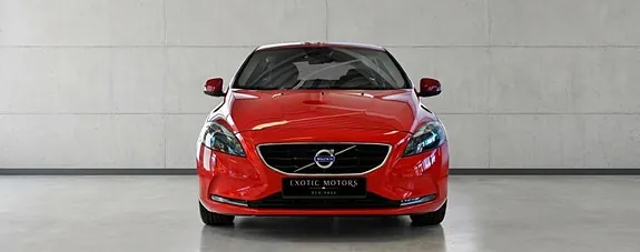 Volvo V40 2014 photo 2