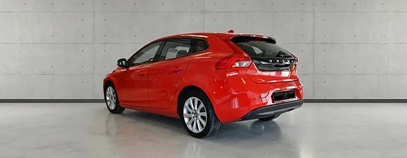 Volvo V40 2014 photo 4