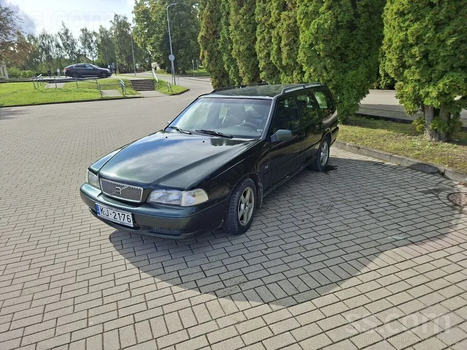 Volvo V70 1998 photo 2