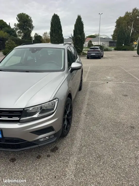 Volkswagen Tiguan 2019 photo 2