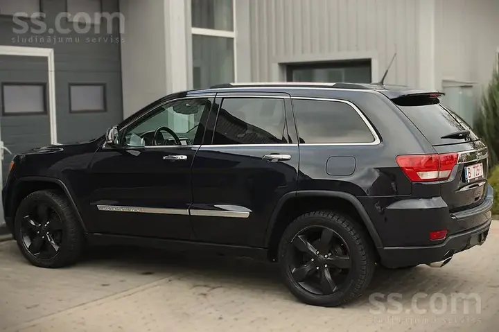 Jeep Grand Cherokee 2011 photo 4