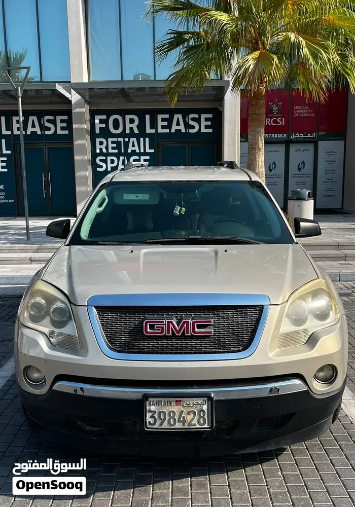 GMC Acadia 2011 photo 5