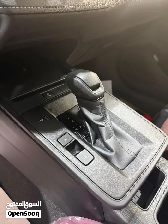 Toyota Corolla Cross 2026 photo 2