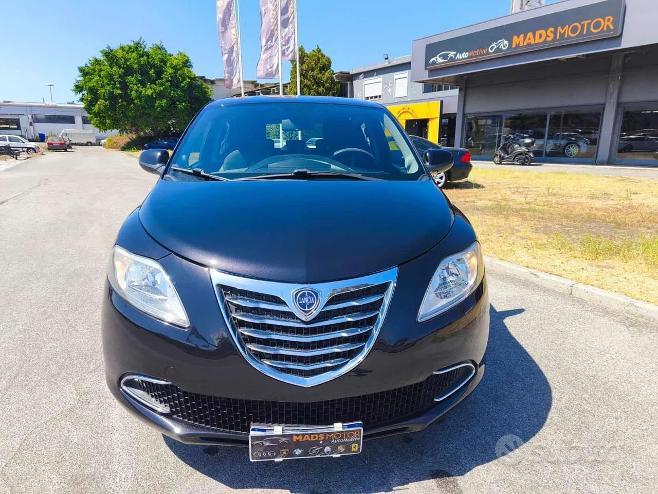Lancia Ypsilon 2012 photo 2