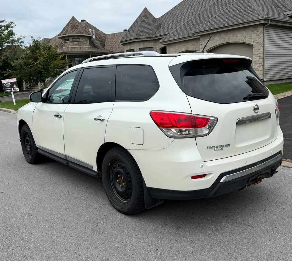 Nissan Pathfinder 2016 photo 2