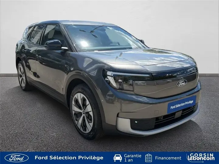 Ford Explorer 2026 photo 3