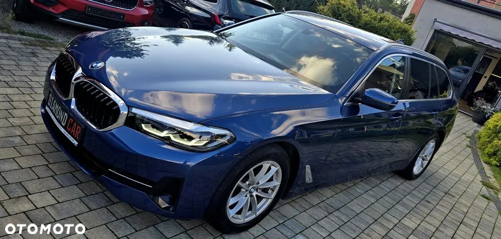 BMW Seria 5 2022 photo 2