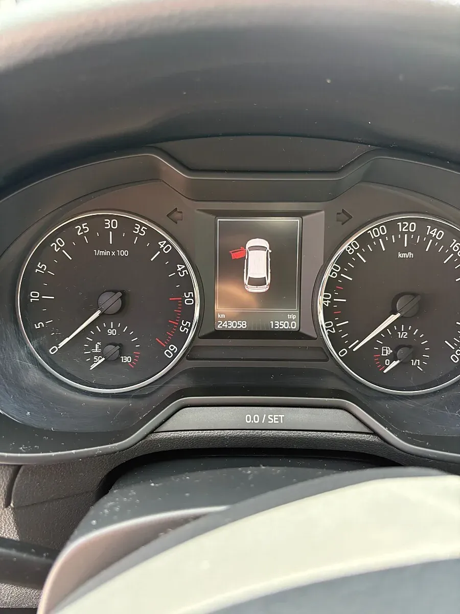 Skoda Octavia 2015 photo 3