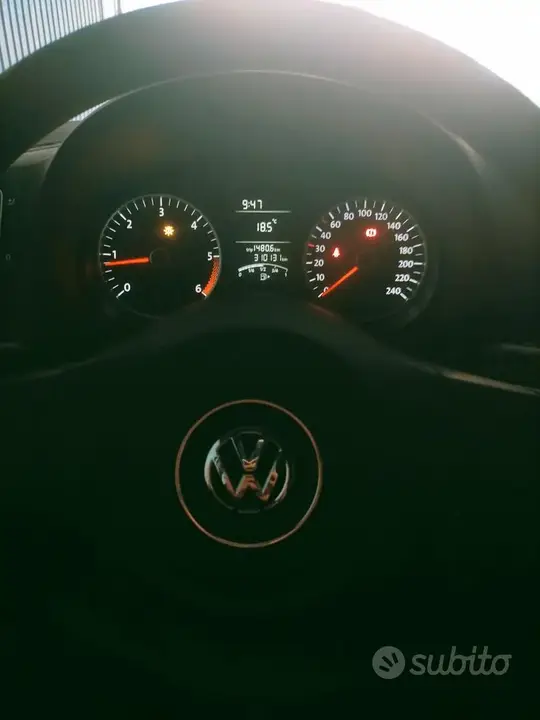 Volkswagen Polo 2011 photo 2