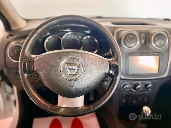 Dacia Sandero 2014 photo 5
