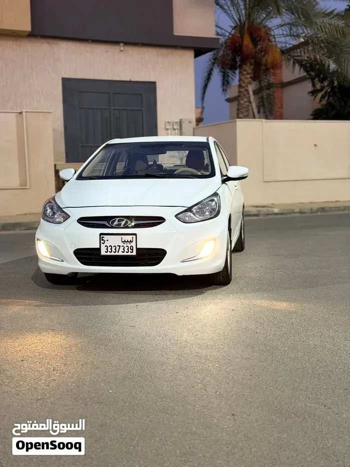 Hyundai Accent