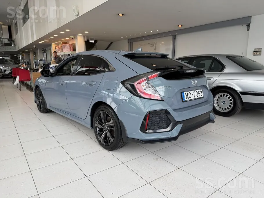 Honda Civic 2018 photo 5