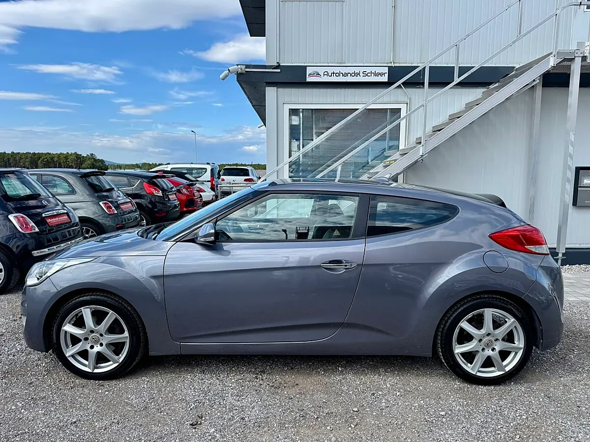 Hyundai Veloster 2012 photo 2