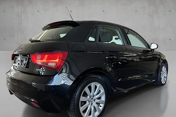 Audi A1 2013 photo 4