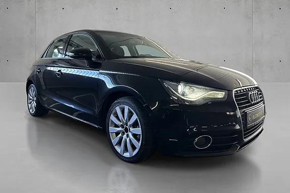 Audi A1 2013 photo 2