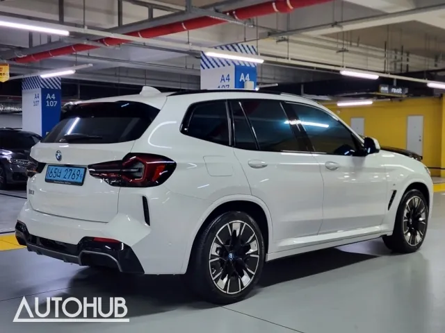 BMW Ix3 2023 photo 3