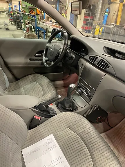 Renault Laguna 2004 photo 2