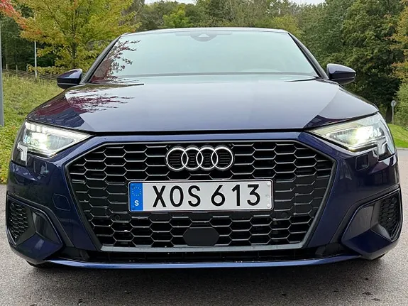 Audi A3 2022 photo 2