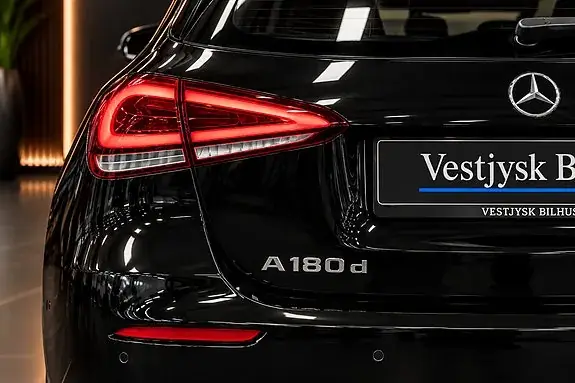 Mercedes-Benz A 180 D 2018 photo 3