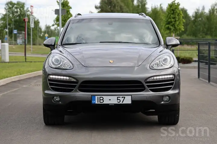 Porsche Cayenne 2011 photo 5