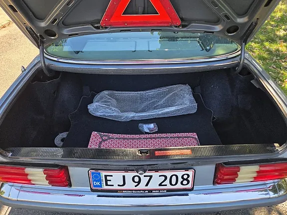 Mercedes-Benz 300 Se 1987 photo 5