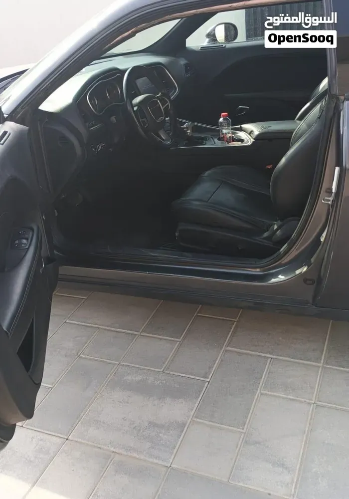 Dodge Challenger 2018 photo 4