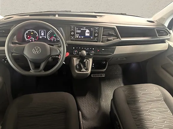 Volkswagen Caravelle 2022 photo 5