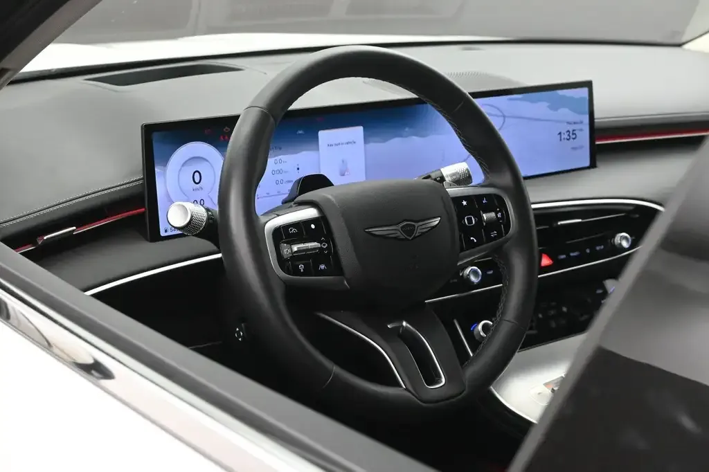 Genesis Gv70 2026 photo 5