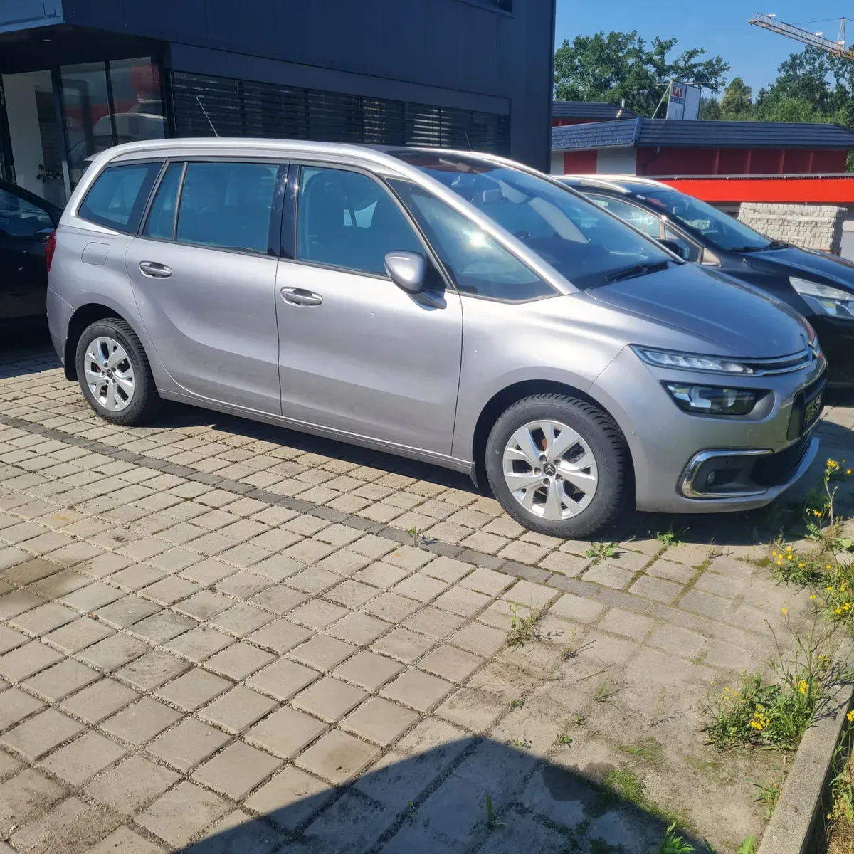 Citroen Grand C4 Picasso 2016 photo 2