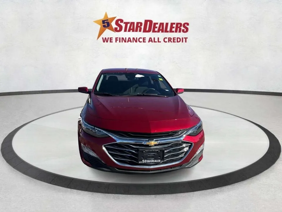 Chevrolet Malibu 2023 photo 2