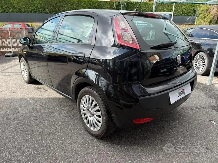 Fiat Punto Evo 2011 photo 5