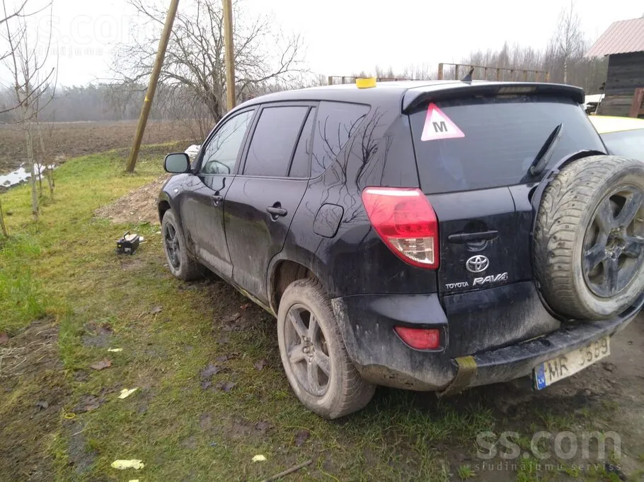 Toyota Rav4 2006 photo 5