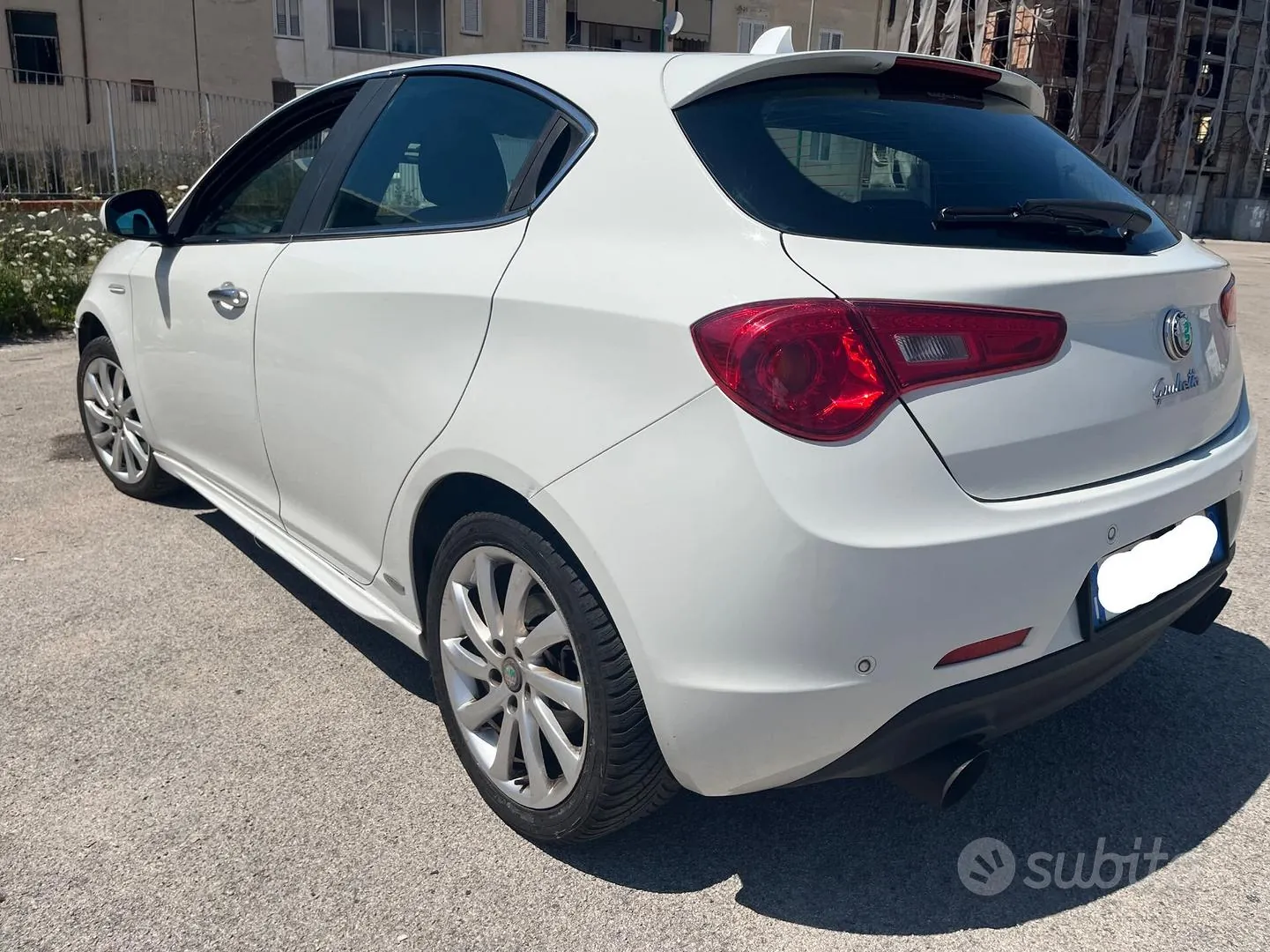Alfa Romeo Giulietta 2012 photo 4