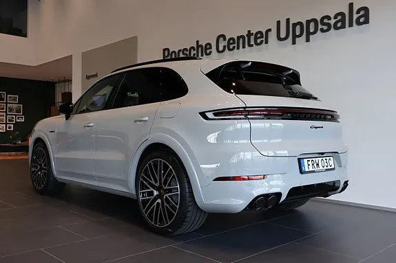Porsche Cayenne 2026 photo 4